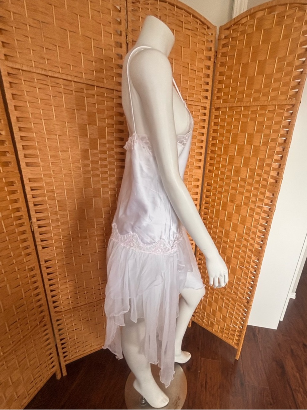 Women's White Lace-Trim Satin Babydoll Slip Dress Fairy Goth Y2K